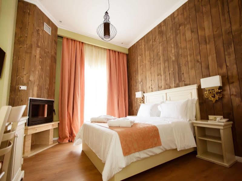 Irenes Resort Loutraki  Ngoại thất bức ảnh